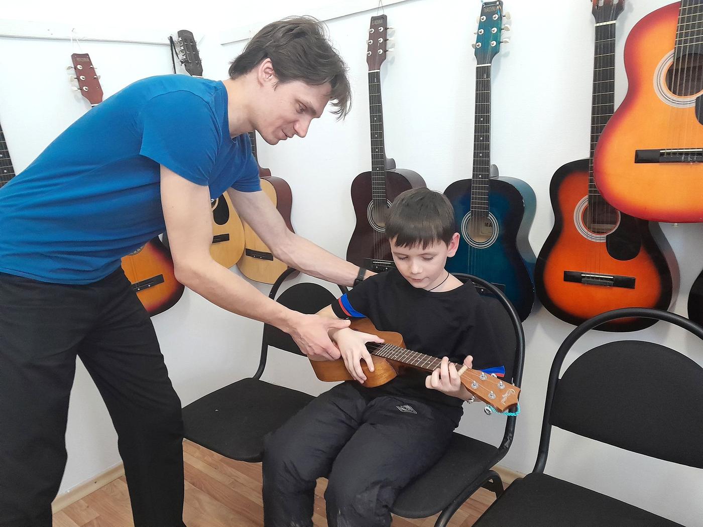 Гитара в моде всегда 