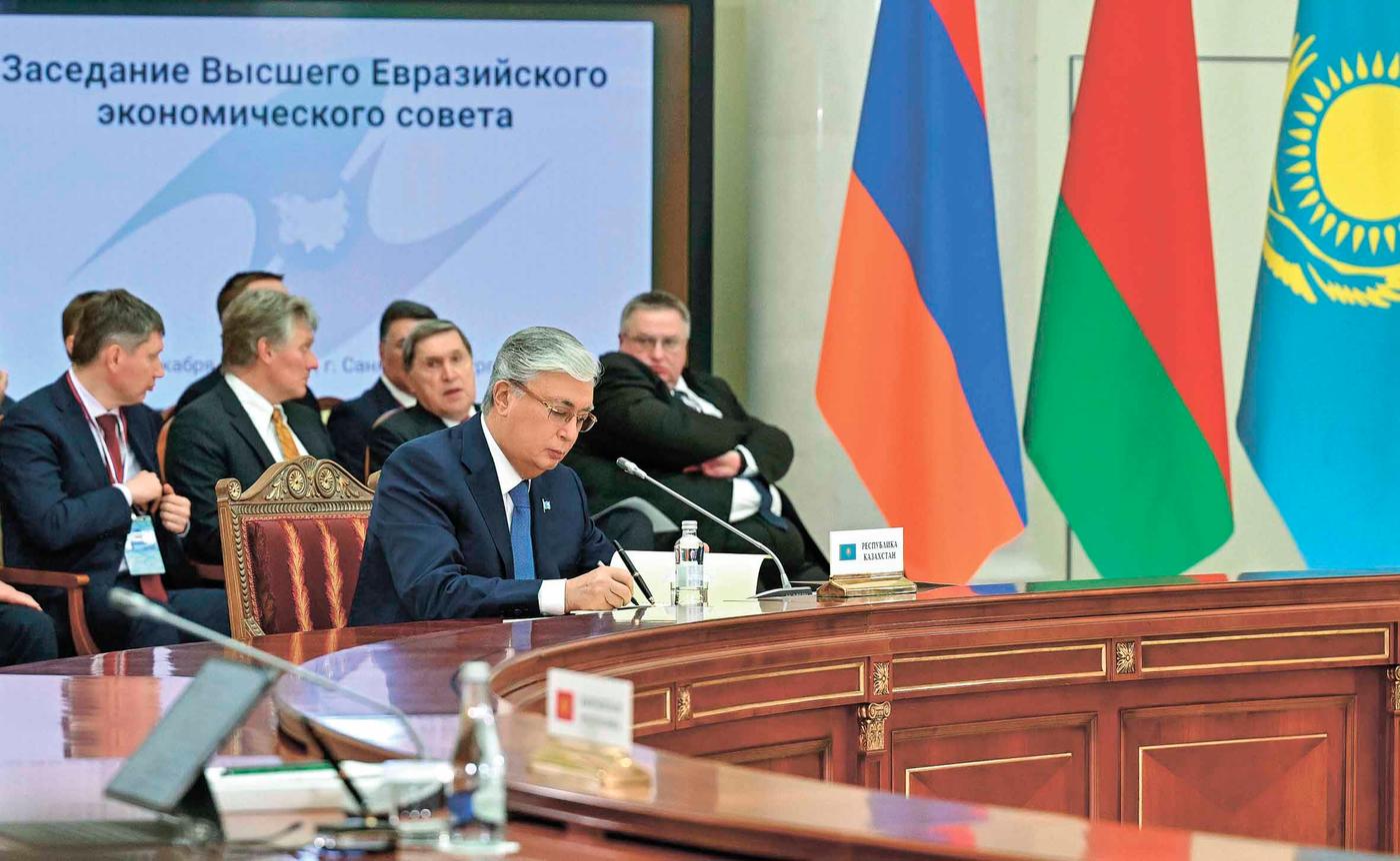 ЕАЭС и СНГ: чему быть и чего не миновать 