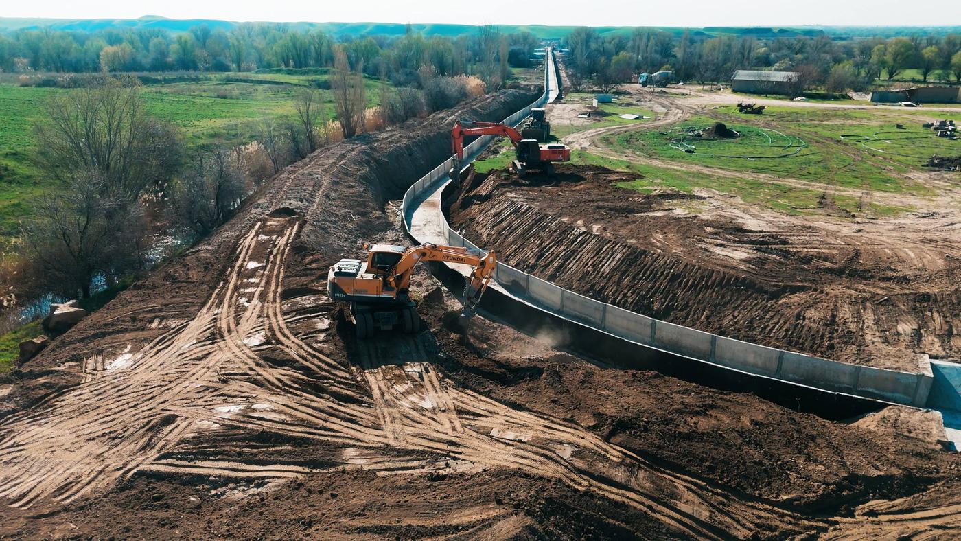 В Туркестанской области стартовала реализация проекта по реконструкции свыше 143 километров ирригационных сетей
