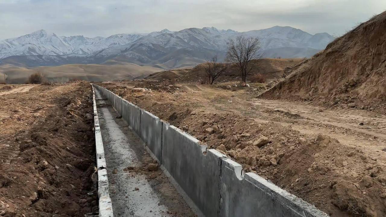Улучшить водообеспечение около 200 тысяч гектаров орошаемых земель планируется к концу 2026 года путем реконструкции каналов