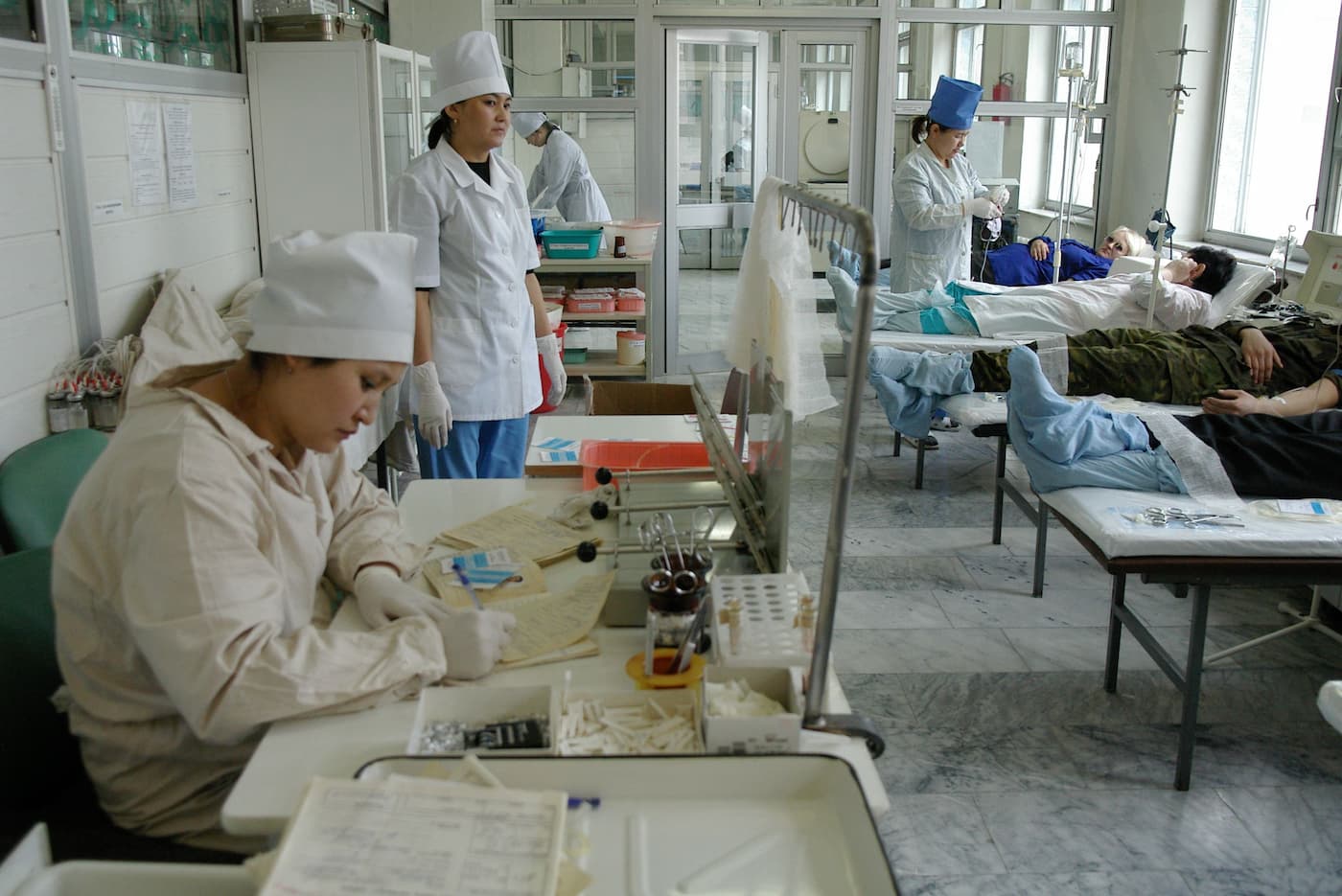 Почему студенты не становятся врачами