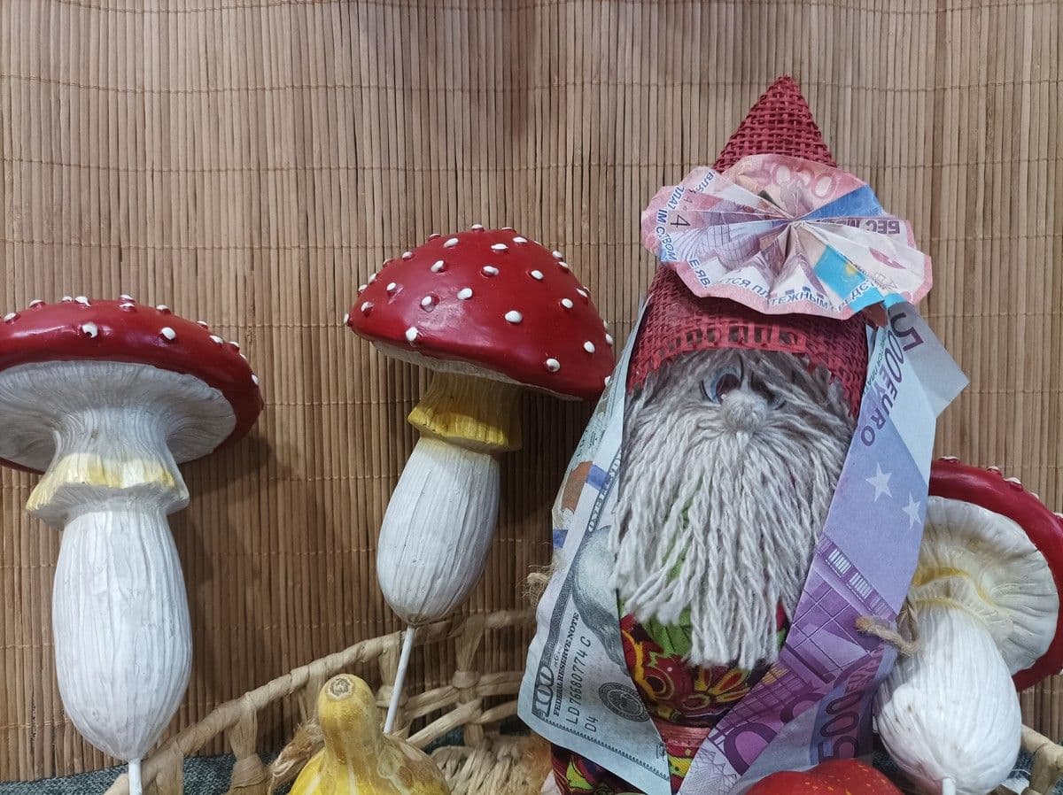 Домовой на курьих ножках