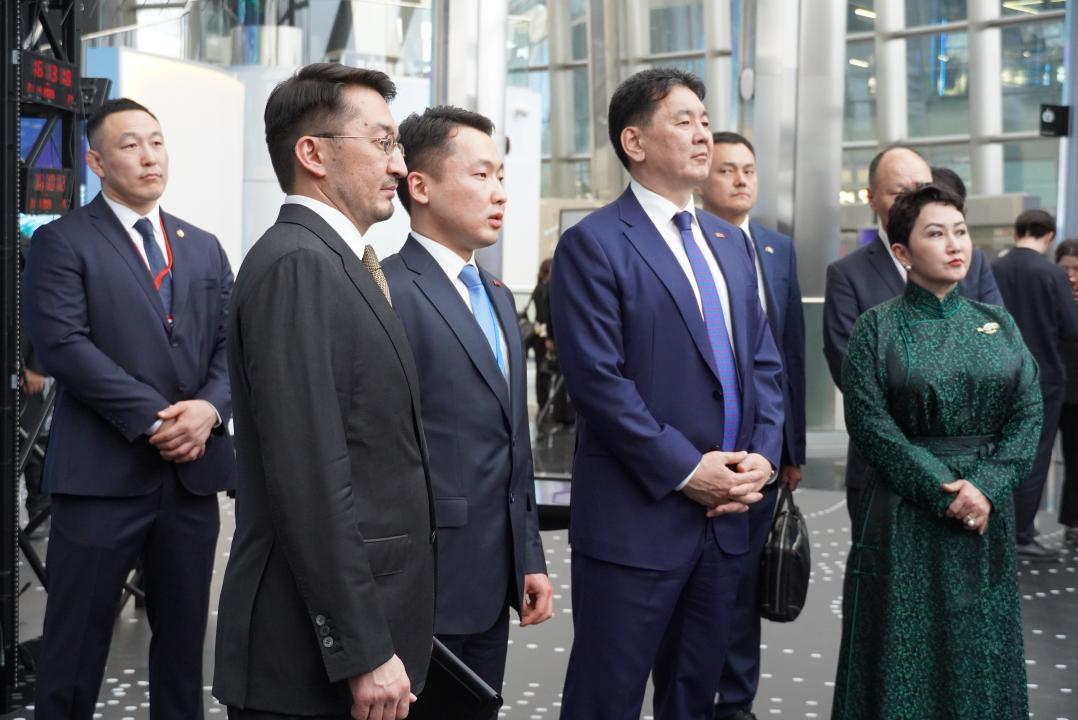 Президент Монголии Ухнаагийн Хурэлсух