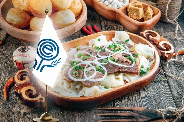 Политэкономическое переплетение