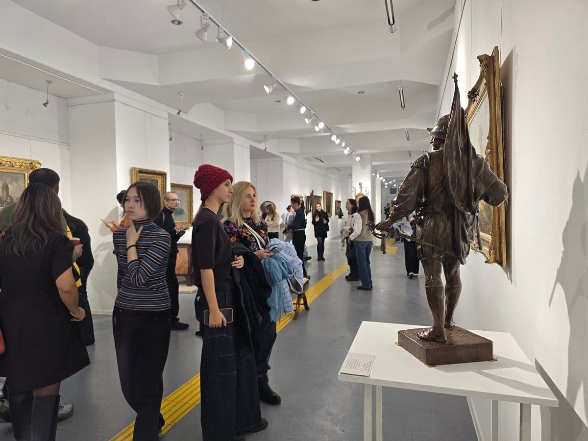 Между классикой и модерном