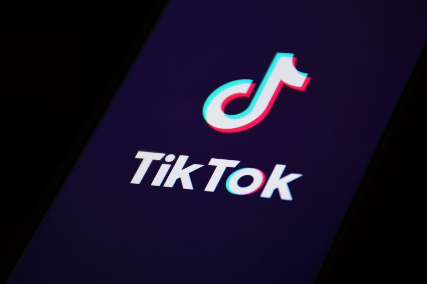 TikTok объявляет старт ежегодного конкурса #УчителяКазахстана