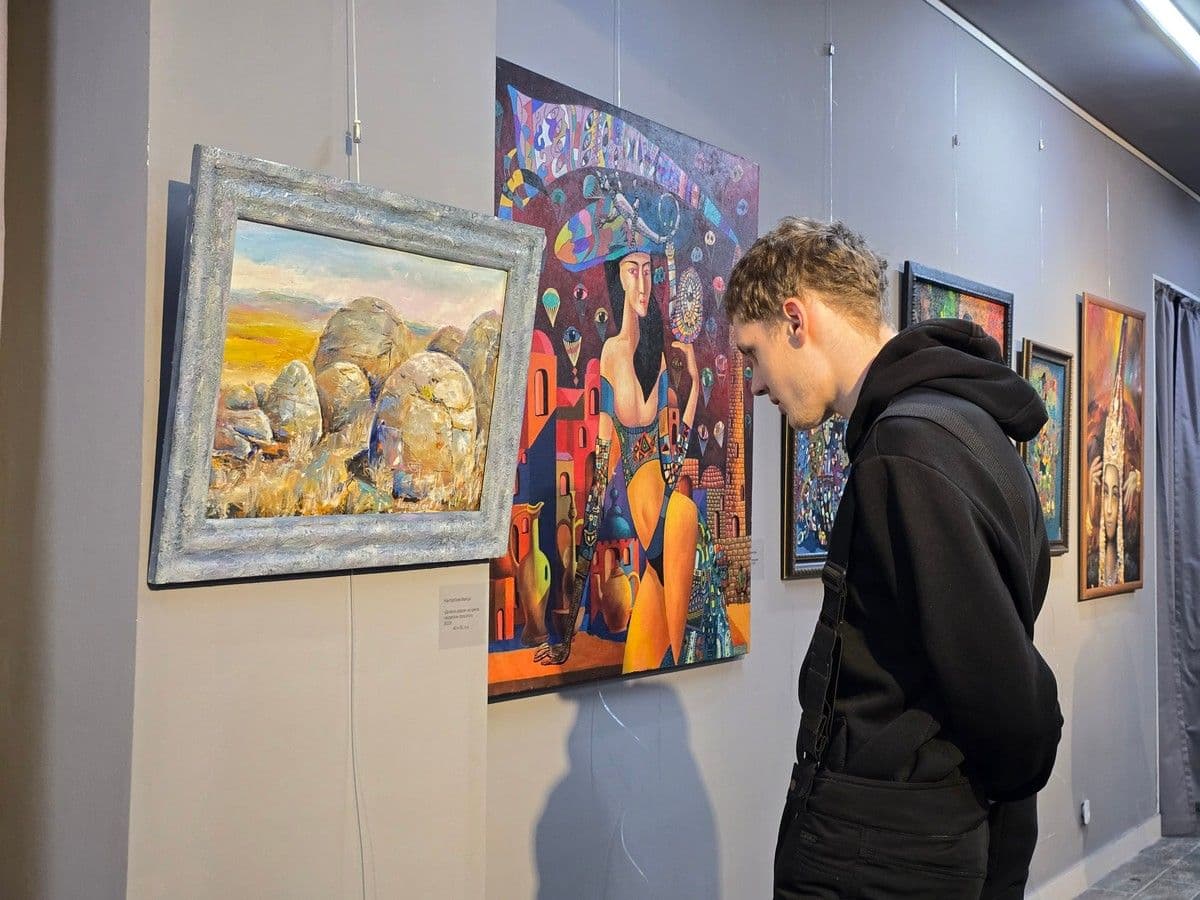 О сотворении мира говорят картины