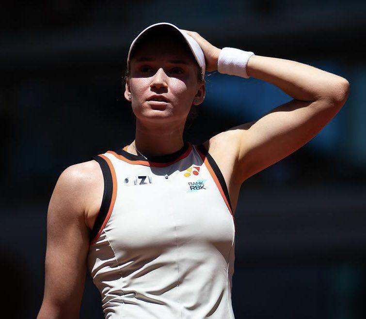 Рыбакина сохранила позицию в рейтинге WTA