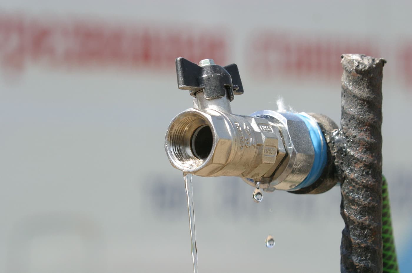 А что с водой?