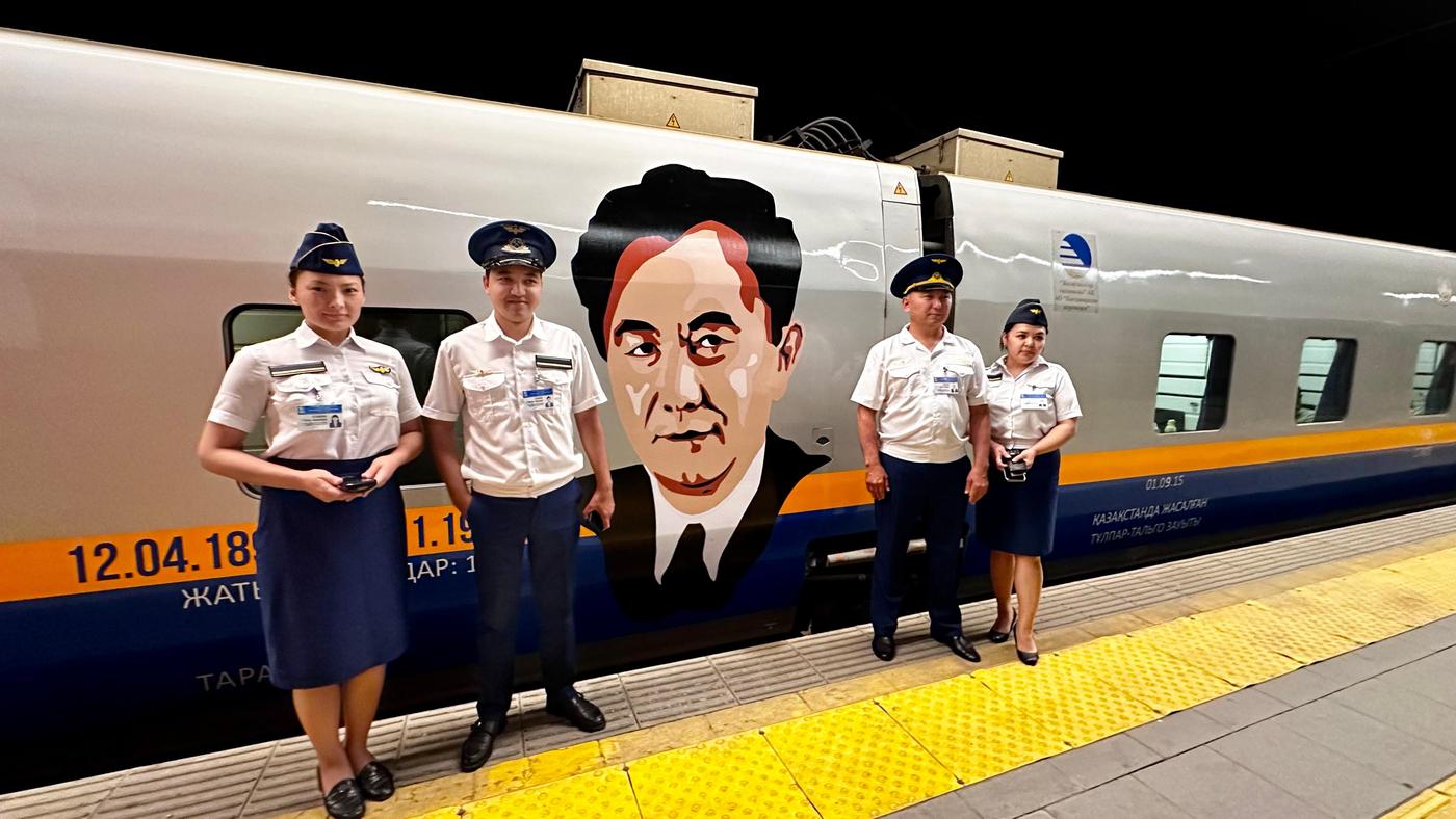 Юбилею ученого посвящается… поезд