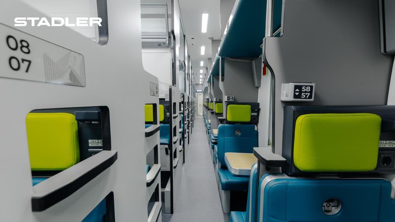 Нацперевозчик представил первые кадры нового плацкартного вагона